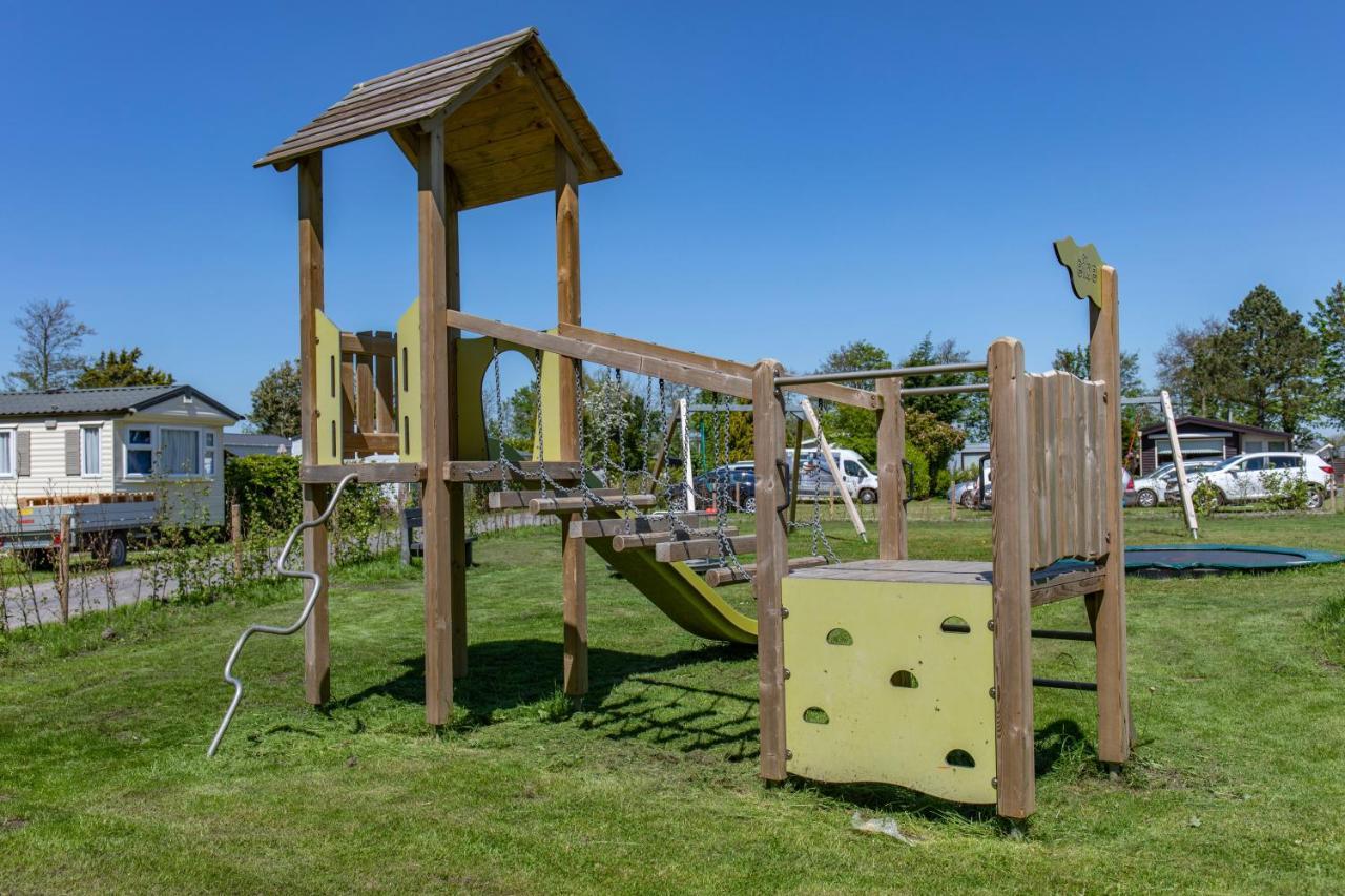 Bungalow 6 Op Recreatiepark De Wielen Sint Maarten Eksteriør billede
